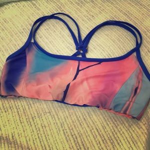 Sexy + unique print + sporty Yoga sports bra